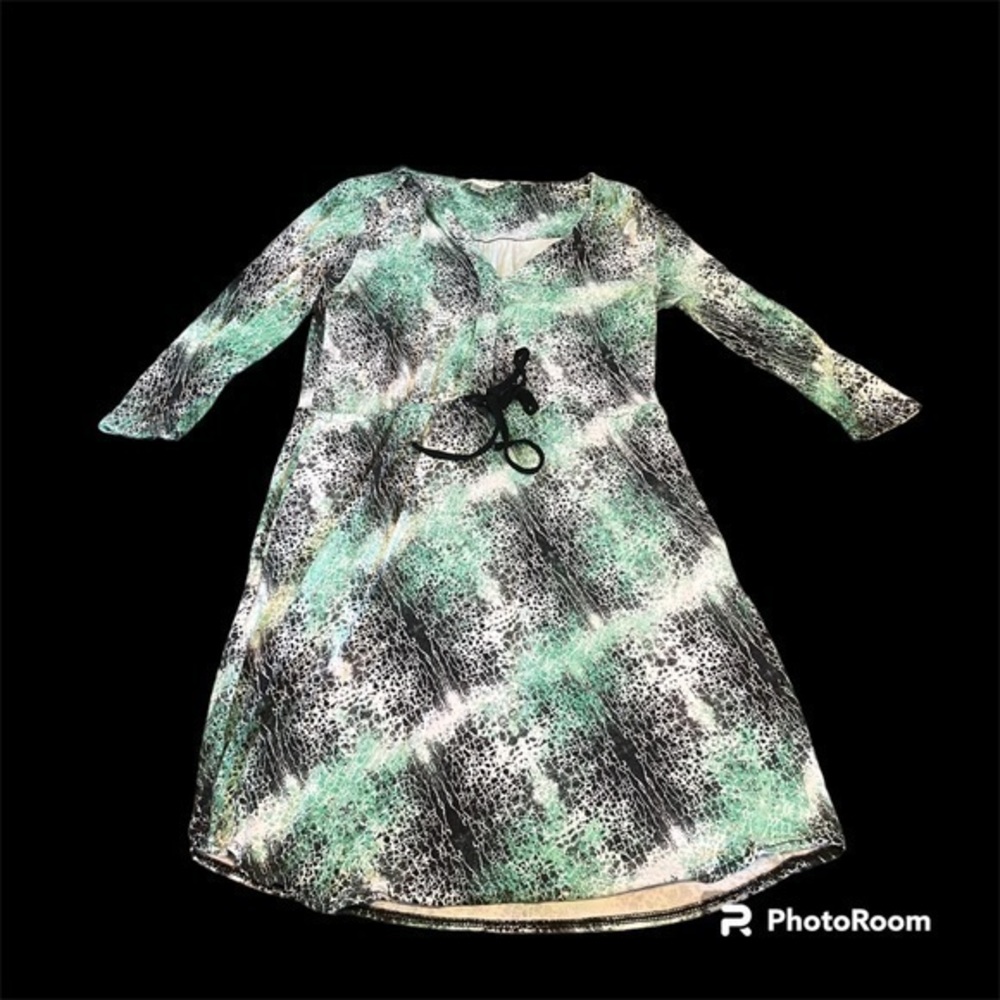 Green and black animal print 3/4 sleeves Kenar dress